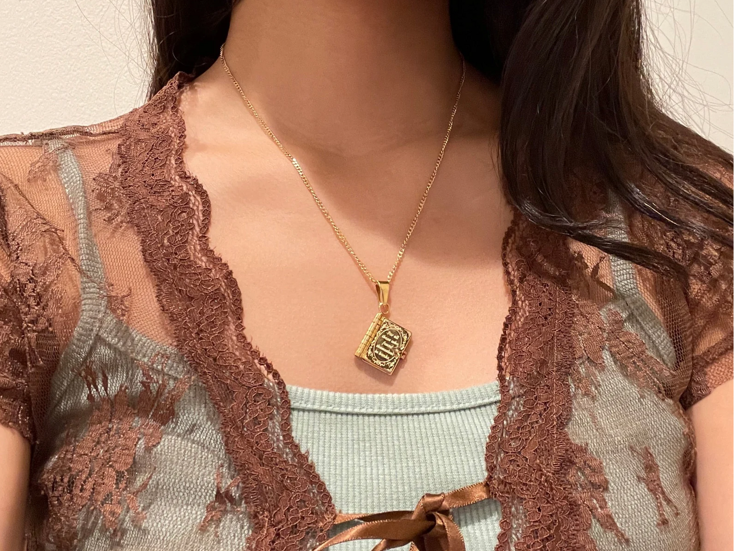 Book Lovers Necklace